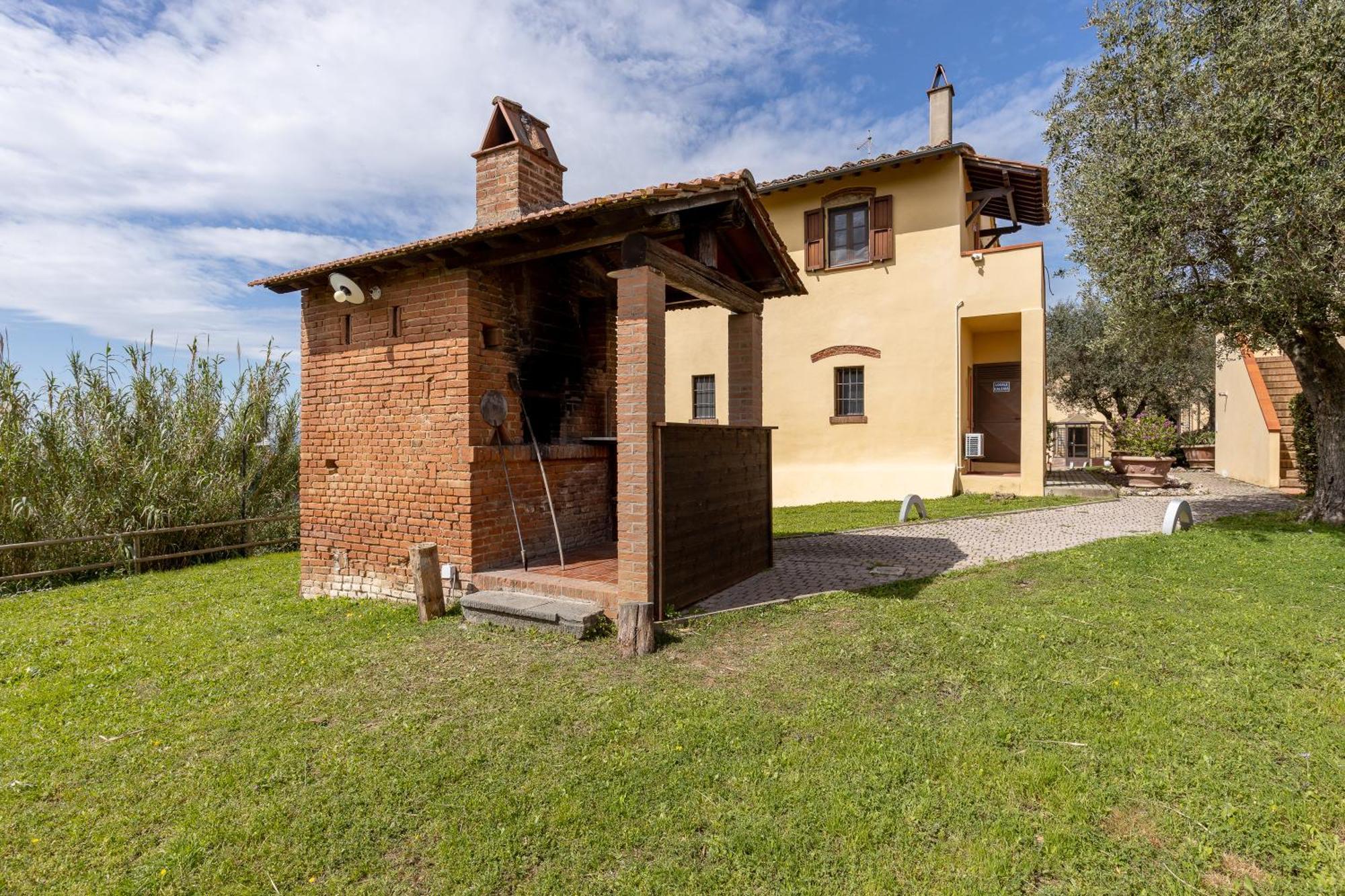 Residence Montevecchio Montopoli in Val dʼArno Εξωτερικό φωτογραφία